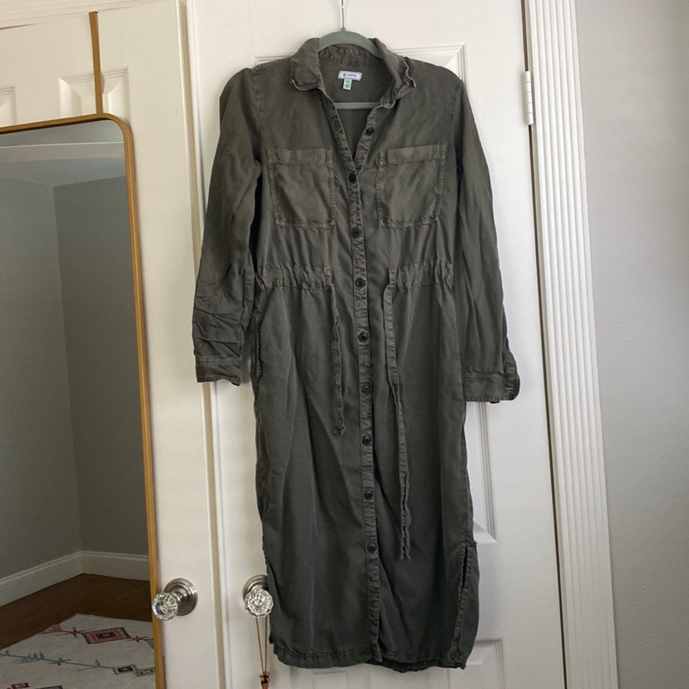 Susina Midi Dress